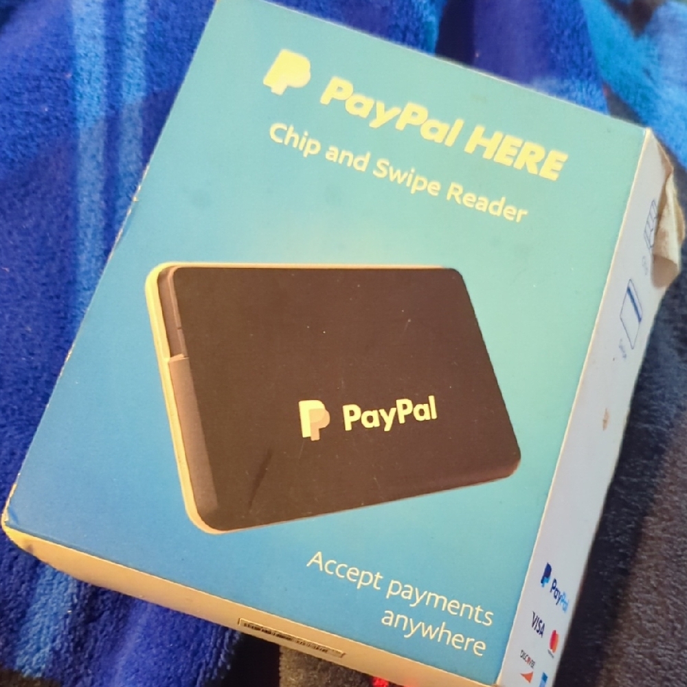 Black Chip and Swipe Reader